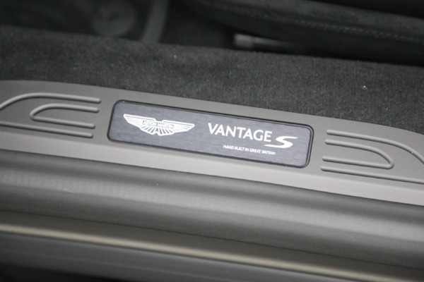 New 2026 Aston Martin Vantage S for sale $247,500 at Pagani of Greenwich in Greenwich CT 06830 16