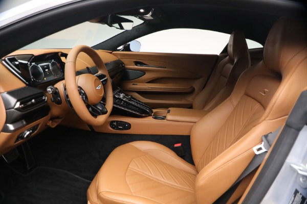 New 2026 Aston Martin Vantage S for sale $249,200 at Pagani of Greenwich in Greenwich CT 06830 15