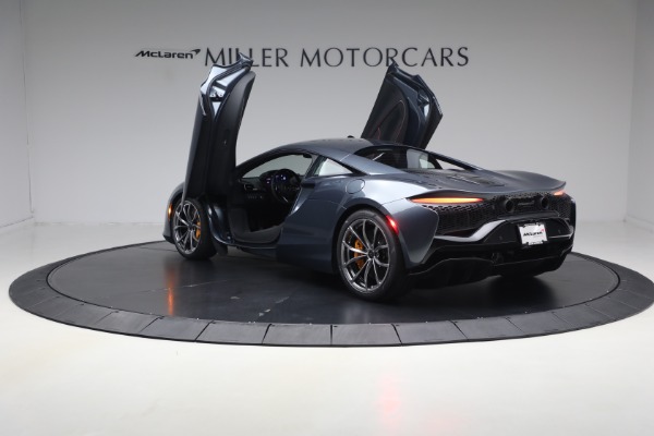 New 2026 McLaren Artura Performance for sale $305,700 at Pagani of Greenwich in Greenwich CT 06830 15