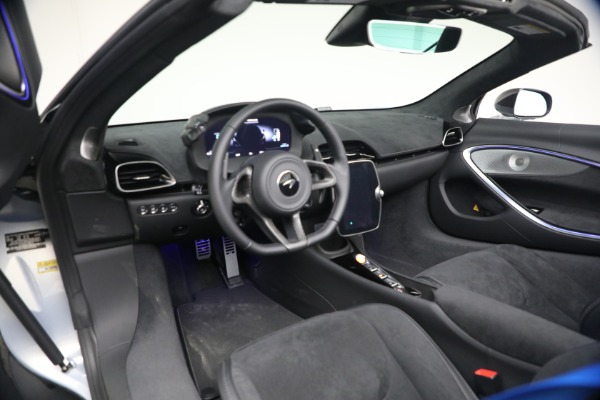 New 2026 McLaren Artura Spider Performance for sale $345,150 at Pagani of Greenwich in Greenwich CT 06830 23