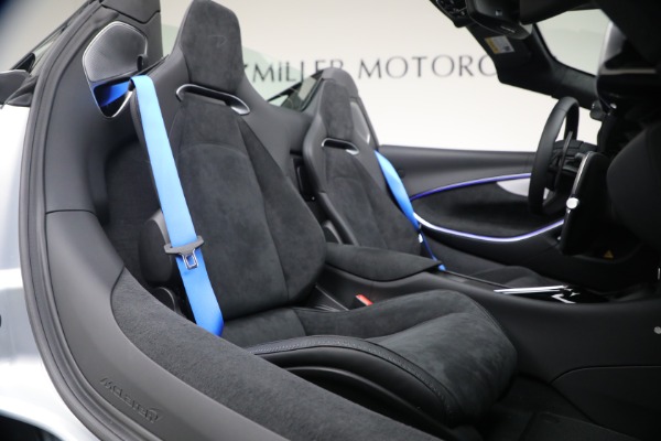 New 2026 McLaren Artura Spider Performance for sale $345,150 at Pagani of Greenwich in Greenwich CT 06830 24