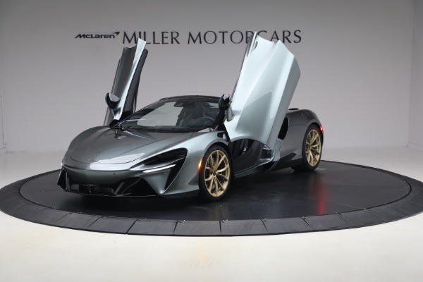 New 2026 McLaren Artura Spider Performance for sale $337,300 at Pagani of Greenwich in Greenwich CT 06830 13