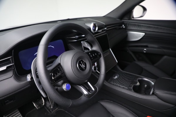 Used 2026 Maserati Grecale Modena V6 for sale $78,714 at Pagani of Greenwich in Greenwich CT 06830 21