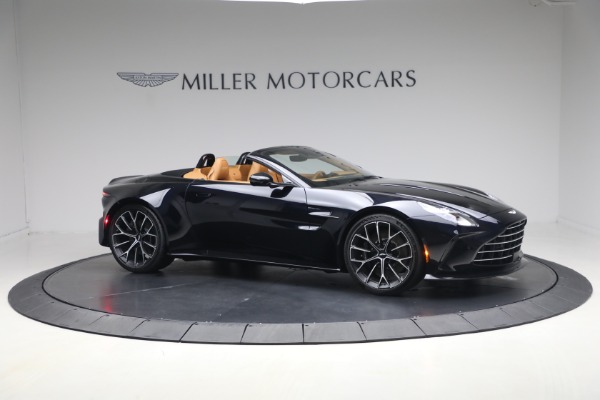 New 2026 Aston Martin Vantage Roadster for sale $260,900 at Pagani of Greenwich in Greenwich CT 06830 10