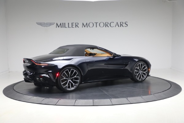 New 2026 Aston Martin Vantage Roadster for sale $260,900 at Pagani of Greenwich in Greenwich CT 06830 20
