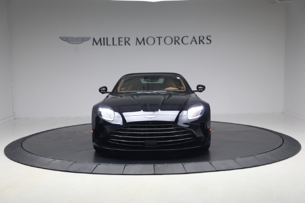 New 2026 Aston Martin Vantage Roadster for sale $260,900 at Pagani of Greenwich in Greenwich CT 06830 24