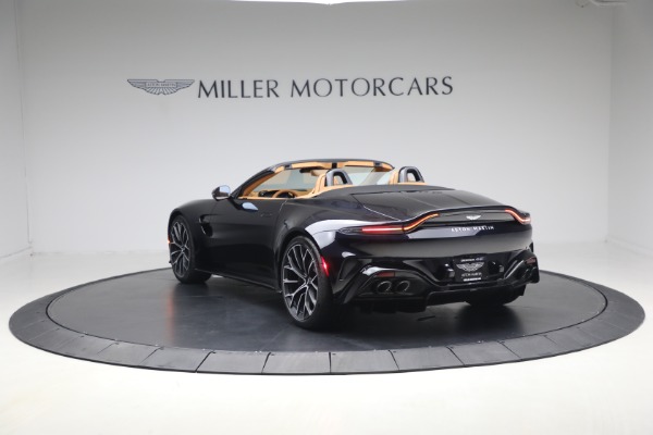 New 2026 Aston Martin Vantage Roadster for sale $260,900 at Pagani of Greenwich in Greenwich CT 06830 5