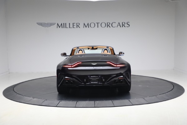 New 2026 Aston Martin Vantage Roadster for sale $260,900 at Pagani of Greenwich in Greenwich CT 06830 6