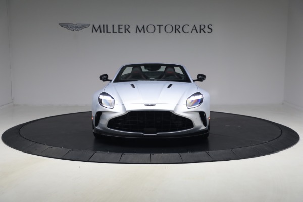 New 2026 Aston Martin Vantage Roadster for sale $274,300 at Pagani of Greenwich in Greenwich CT 06830 12