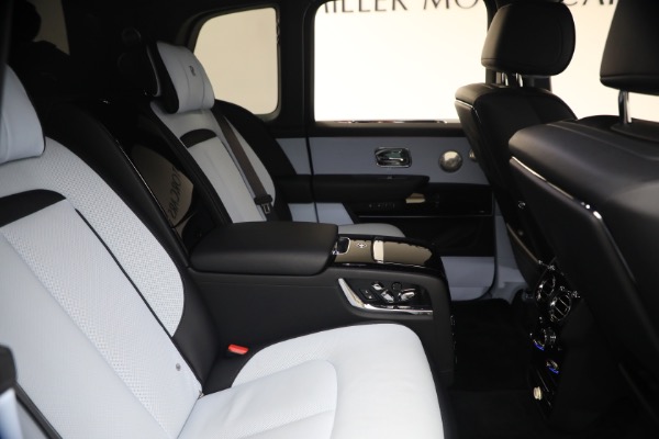 Used 2022 Rolls-Royce Cullinan for sale Sold at Pagani of Greenwich in Greenwich CT 06830 21