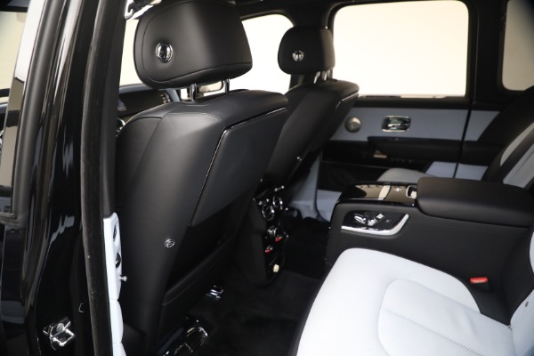 Used 2022 Rolls-Royce Cullinan for sale Sold at Pagani of Greenwich in Greenwich CT 06830 23