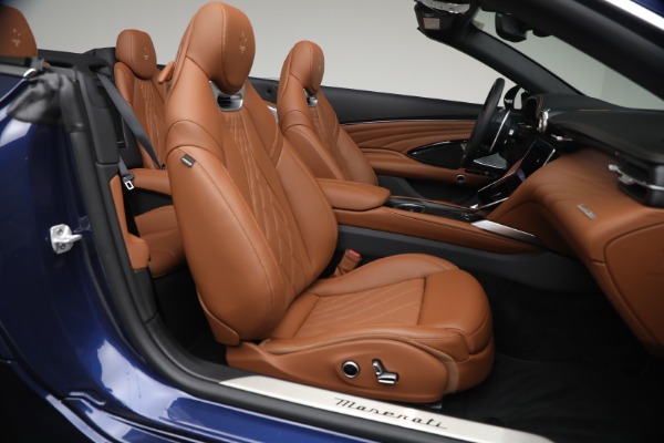 New 2026 Maserati GranCabrio Modena for sale $178,635 at Pagani of Greenwich in Greenwich CT 06830 20