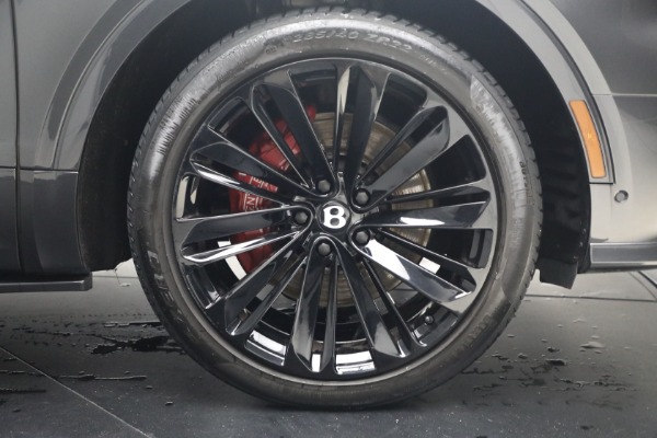 Used 2022 Bentley Bentayga Speed for sale $161,900 at Pagani of Greenwich in Greenwich CT 06830 12