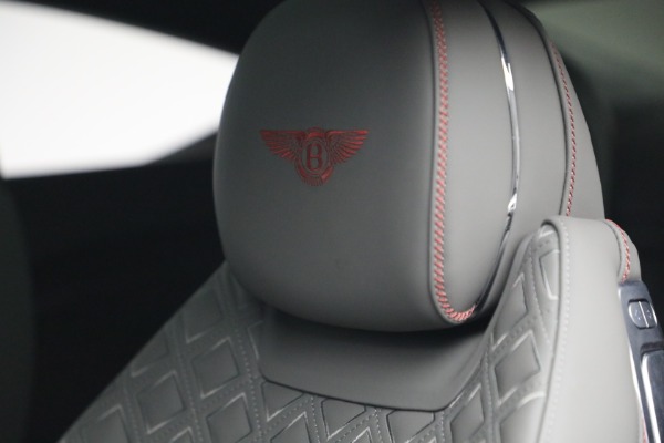 Used 2022 Bentley Continental GT V8 for sale $173,900 at Pagani of Greenwich in Greenwich CT 06830 22