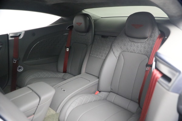Used 2022 Bentley Continental GT V8 for sale $173,900 at Pagani of Greenwich in Greenwich CT 06830 23