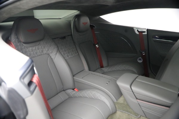 Used 2022 Bentley Continental GT V8 for sale $173,900 at Pagani of Greenwich in Greenwich CT 06830 28