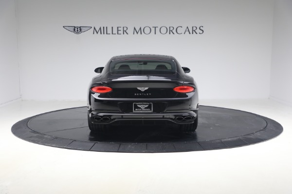 Used 2022 Bentley Continental GT V8 for sale $173,900 at Pagani of Greenwich in Greenwich CT 06830 6