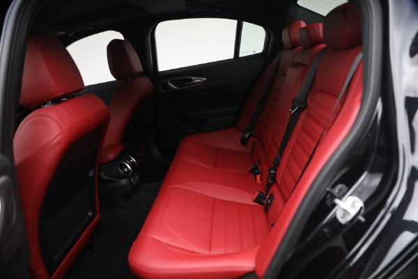 New 2026 Alfa Romeo Giulia VELOCE for sale $58,615 at Pagani of Greenwich in Greenwich CT 06830 16
