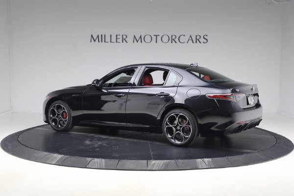 New 2026 Alfa Romeo Giulia VELOCE for sale $58,615 at Pagani of Greenwich in Greenwich CT 06830 4