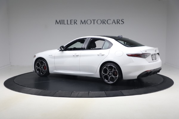 New 2026 Alfa Romeo Giulia for sale $43,000 at Pagani of Greenwich in Greenwich CT 06830 5