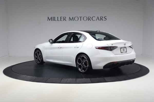 New 2026 Alfa Romeo Giulia for sale $43,000 at Pagani of Greenwich in Greenwich CT 06830 6