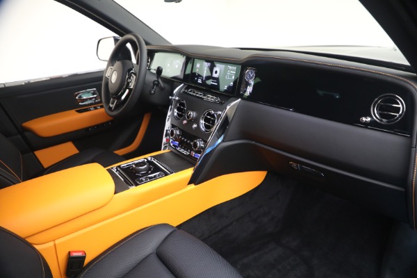 New 2026 Rolls-Royce Cullinan for sale $496,650 at Pagani of Greenwich in Greenwich CT 06830 19