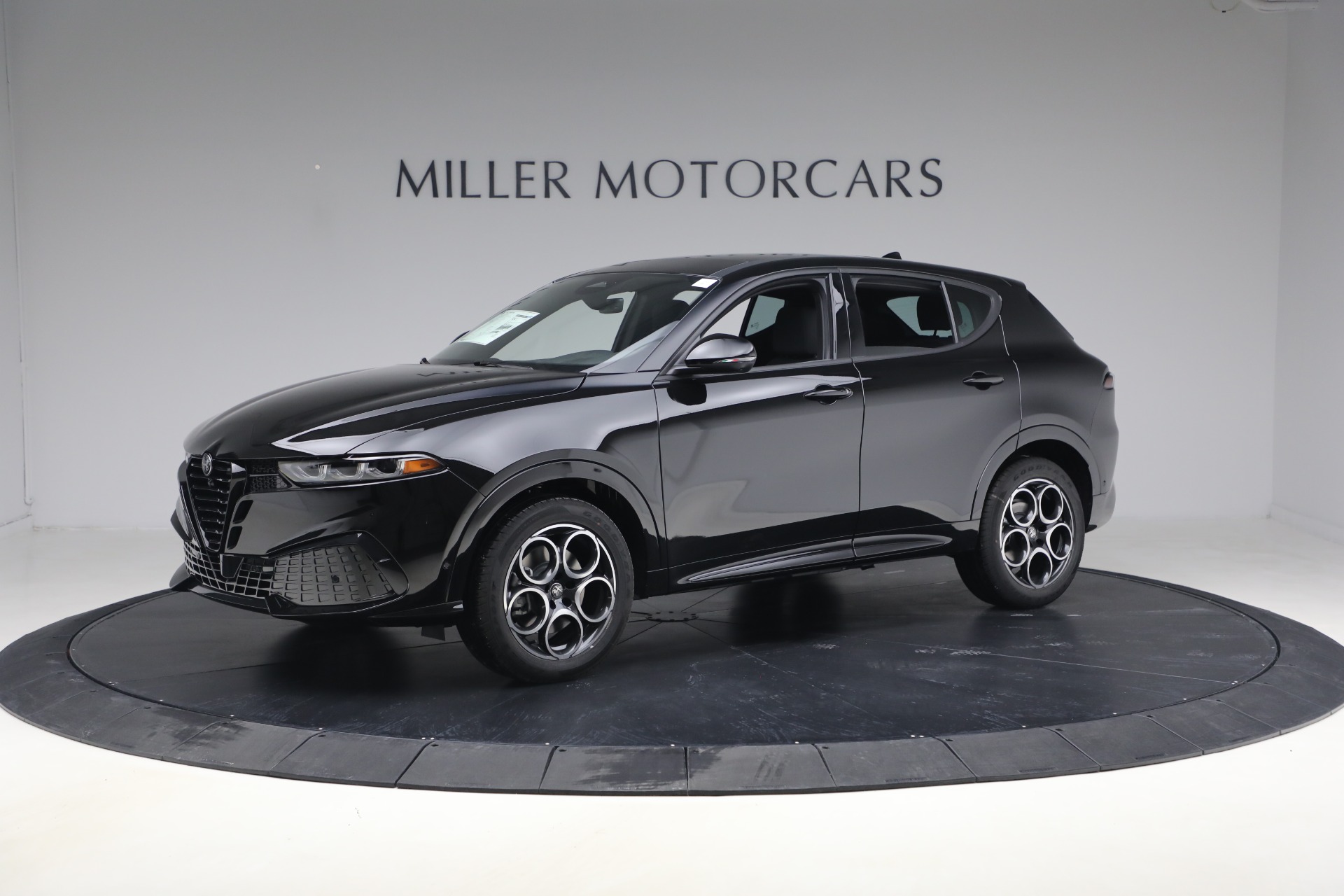 New 2026 Alfa Romeo Tonale Sprint for sale $43,210 at Pagani of Greenwich in Greenwich CT 06830 1