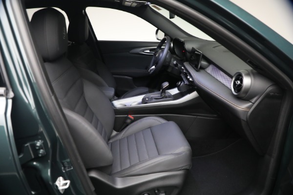 New 2026 Alfa Romeo Tonale Sprint for sale $46,530 at Pagani of Greenwich in Greenwich CT 06830 14