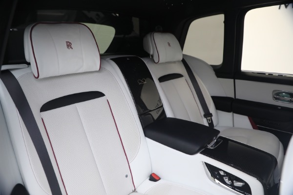 Used 2025 Rolls-Royce Black Badge Cullinan for sale $469,900 at Pagani of Greenwich in Greenwich CT 06830 23