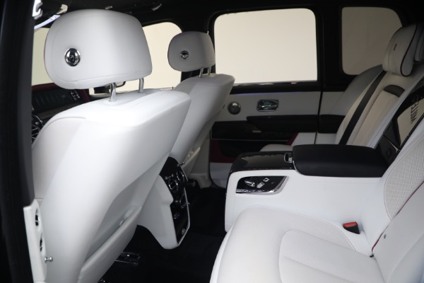 Used 2025 Rolls-Royce Black Badge Cullinan for sale $469,900 at Pagani of Greenwich in Greenwich CT 06830 24