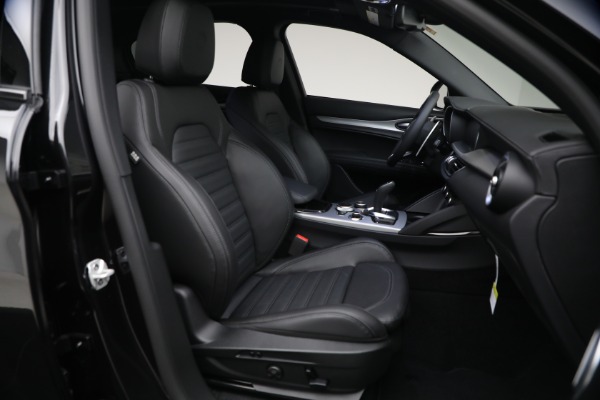 New 2026 Alfa Romeo Stelvio Veloce for sale $61,465 at Pagani of Greenwich in Greenwich CT 06830 16