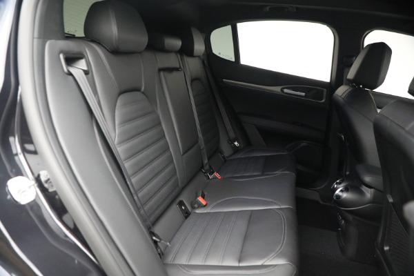 New 2026 Alfa Romeo Stelvio Veloce for sale $61,465 at Pagani of Greenwich in Greenwich CT 06830 19