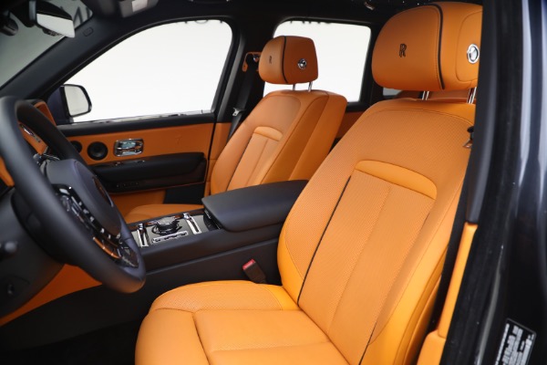 Used 2024 Rolls-Royce Black Badge Cullinan for sale $419,900 at Pagani of Greenwich in Greenwich CT 06830 15