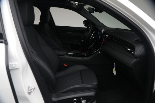 New 2026 Maserati Grecale Modena for sale $95,345 at Pagani of Greenwich in Greenwich CT 06830 16