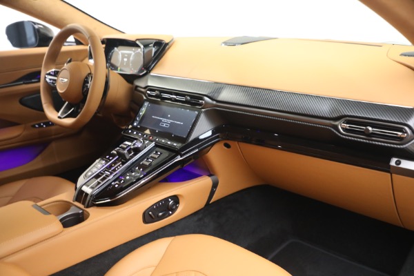New 2026 Aston Martin Vantage S for sale $249,800 at Pagani of Greenwich in Greenwich CT 06830 22