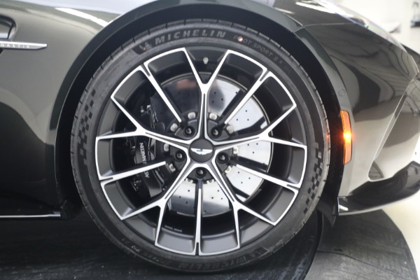 New 2026 Aston Martin Vantage S for sale $249,800 at Pagani of Greenwich in Greenwich CT 06830 27