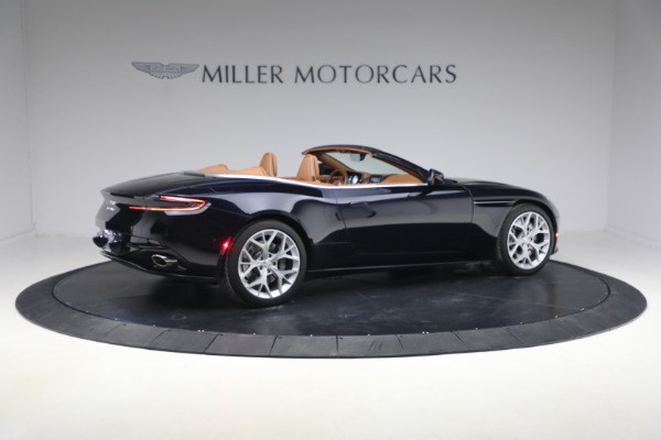 Used 2019 Aston Martin DB11 Volante for sale $121,900 at Pagani of Greenwich in Greenwich CT 06830 8
