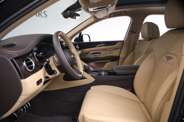 New 2026 Bentley Bentayga Azure V8 for sale $295,365 at Pagani of Greenwich in Greenwich CT 06830 20