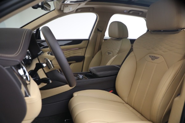 New 2026 Bentley Bentayga Azure V8 for sale $295,365 at Pagani of Greenwich in Greenwich CT 06830 21