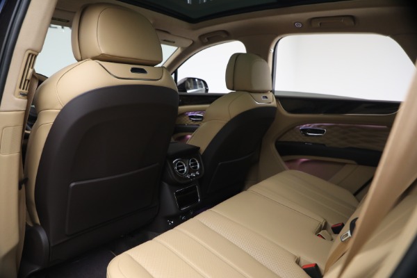 New 2026 Bentley Bentayga Azure V8 for sale $295,365 at Pagani of Greenwich in Greenwich CT 06830 22