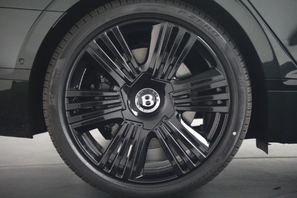 New 2026 Bentley Flying Spur Azure for sale $343,330 at Pagani of Greenwich in Greenwich CT 06830 13