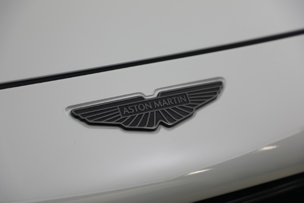Used 2025 Aston Martin DBX 707 for sale $221,900 at Pagani of Greenwich in Greenwich CT 06830 20