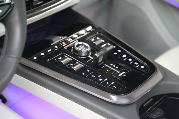 Used 2025 Aston Martin DBX 707 for sale $221,900 at Pagani of Greenwich in Greenwich CT 06830 27