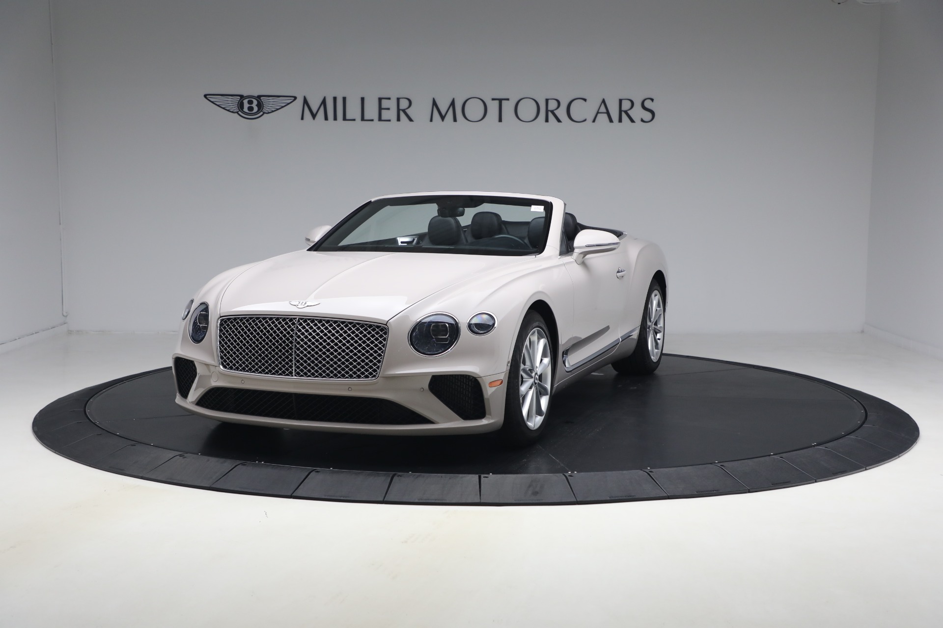 Used 2020 Bentley Continental GTC V8 for sale $165,900 at Pagani of Greenwich in Greenwich CT 06830 1