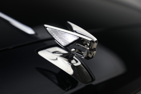 New 2026 Bentley Flying Spur Azure for sale $318,975 at Pagani of Greenwich in Greenwich CT 06830 13