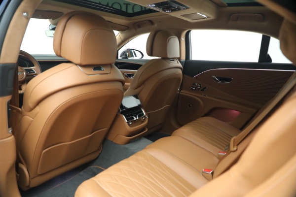 New 2026 Bentley Flying Spur Azure for sale $318,975 at Pagani of Greenwich in Greenwich CT 06830 22
