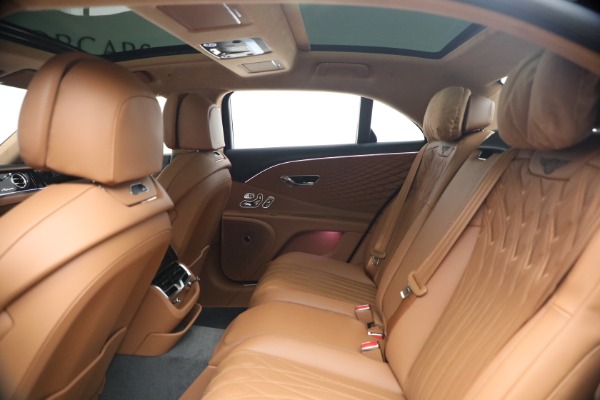New 2026 Bentley Flying Spur Azure for sale $318,975 at Pagani of Greenwich in Greenwich CT 06830 23