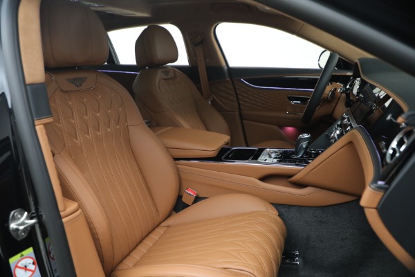 New 2026 Bentley Flying Spur Azure for sale $318,975 at Pagani of Greenwich in Greenwich CT 06830 28