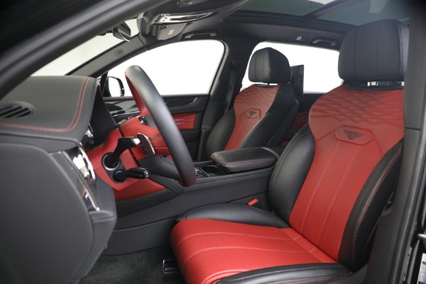 Used 2023 Bentley Bentayga EWB Azure V8 First Edition for sale $173,900 at Pagani of Greenwich in Greenwich CT 06830 21