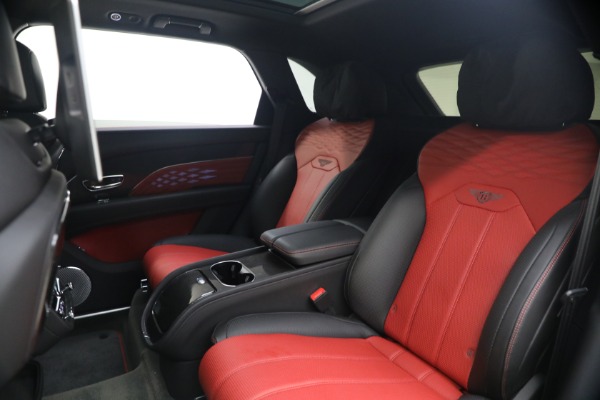 Used 2023 Bentley Bentayga EWB Azure V8 First Edition for sale $173,900 at Pagani of Greenwich in Greenwich CT 06830 26